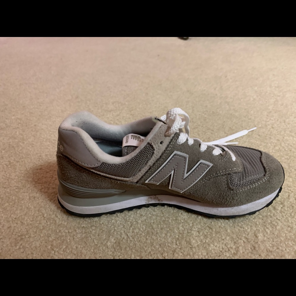 New valence sneakers